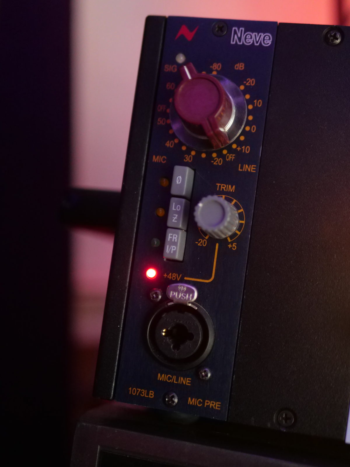 3 tips for using microphones and recording live instruments Blog Splice