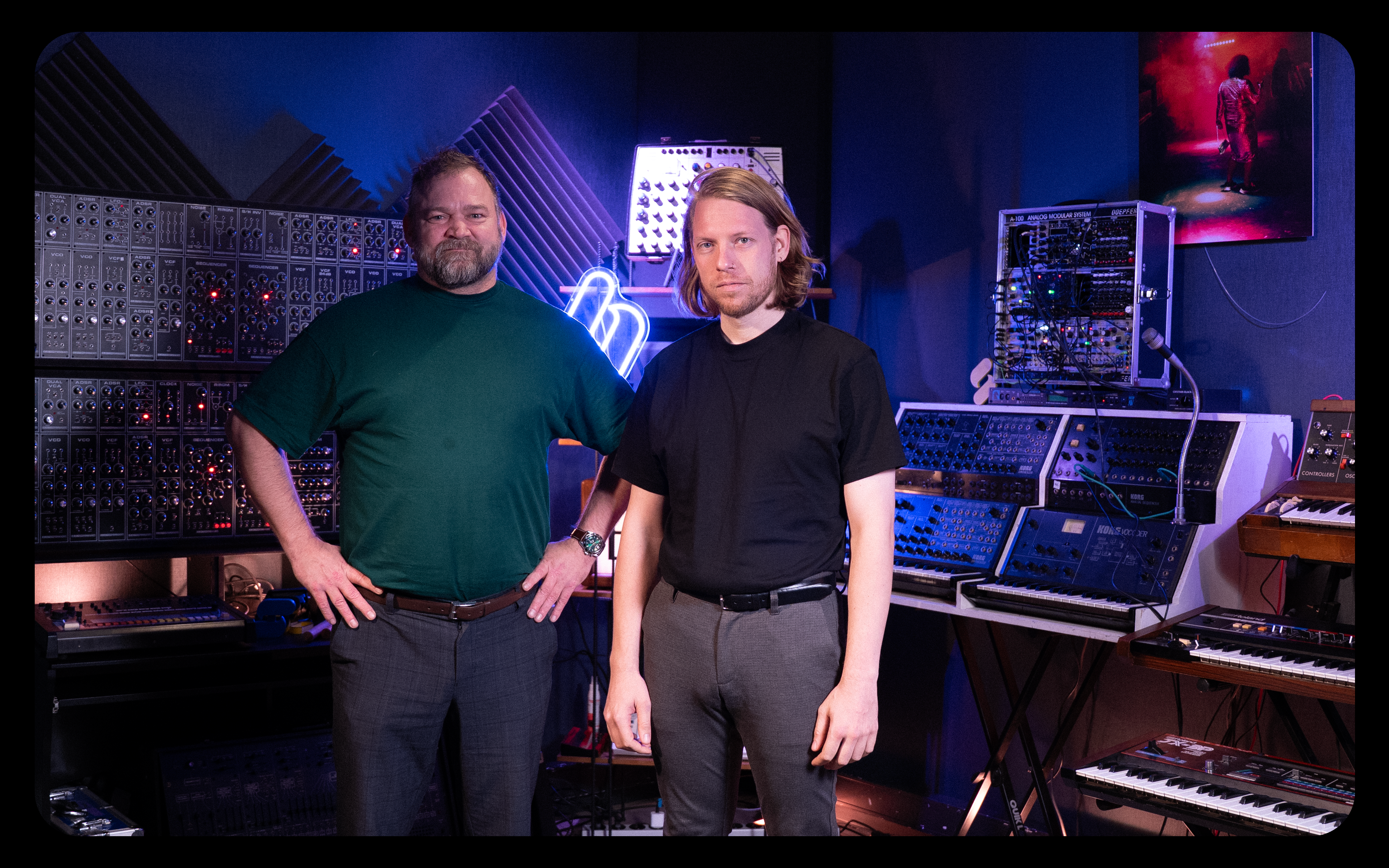 Explore historic synthesizers (TR-909, ARP 2600, and more) with Ultrastation